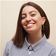 Laureata in restauro cartaceo impartisce lezioni ed aiuto compiti per ragazzi di primaria, medie e superiori